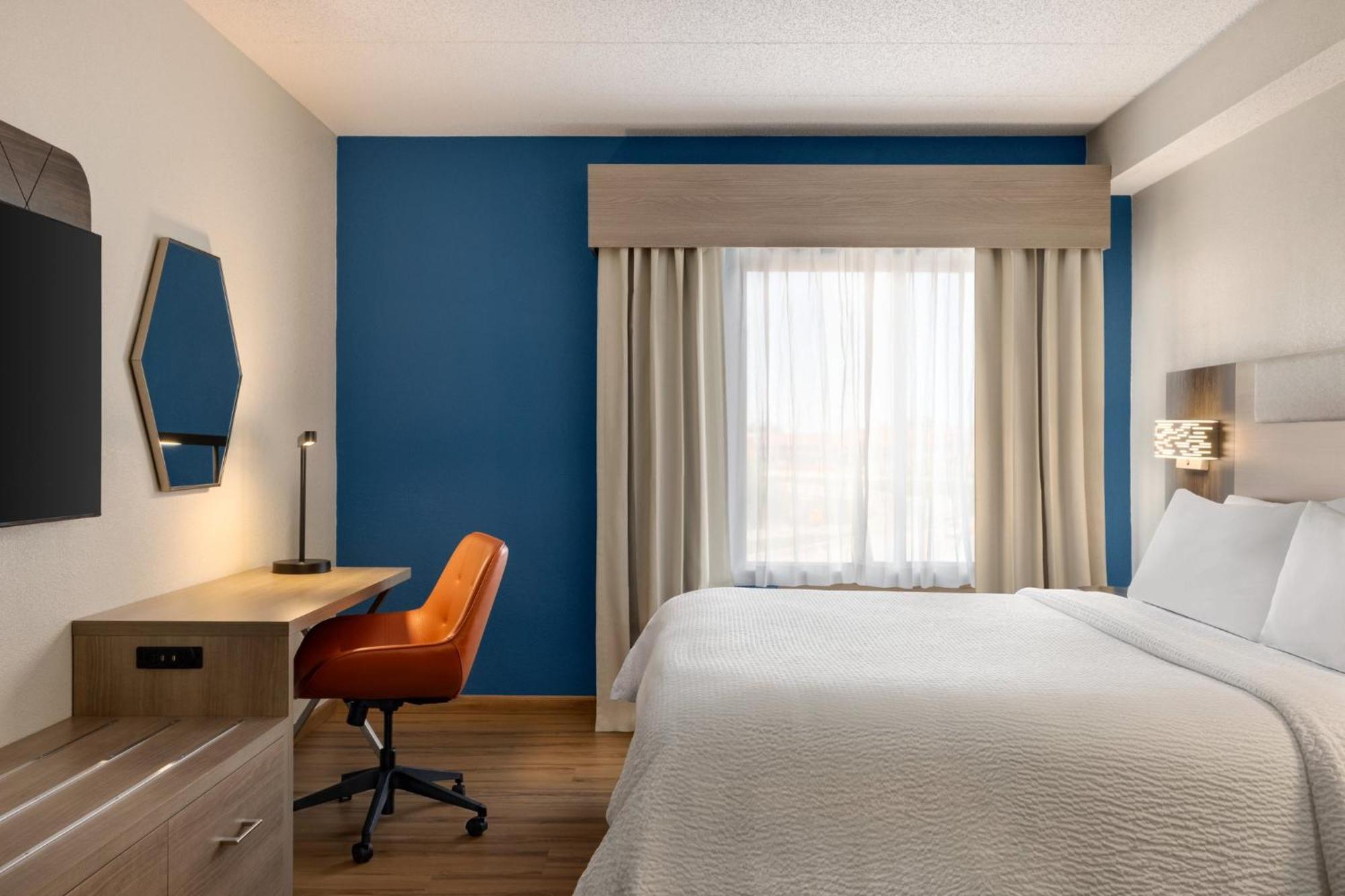 Holiday Inn Express Hotel & Suites Indianapolis W - Airport Area By Ihg Zewnętrze zdjęcie